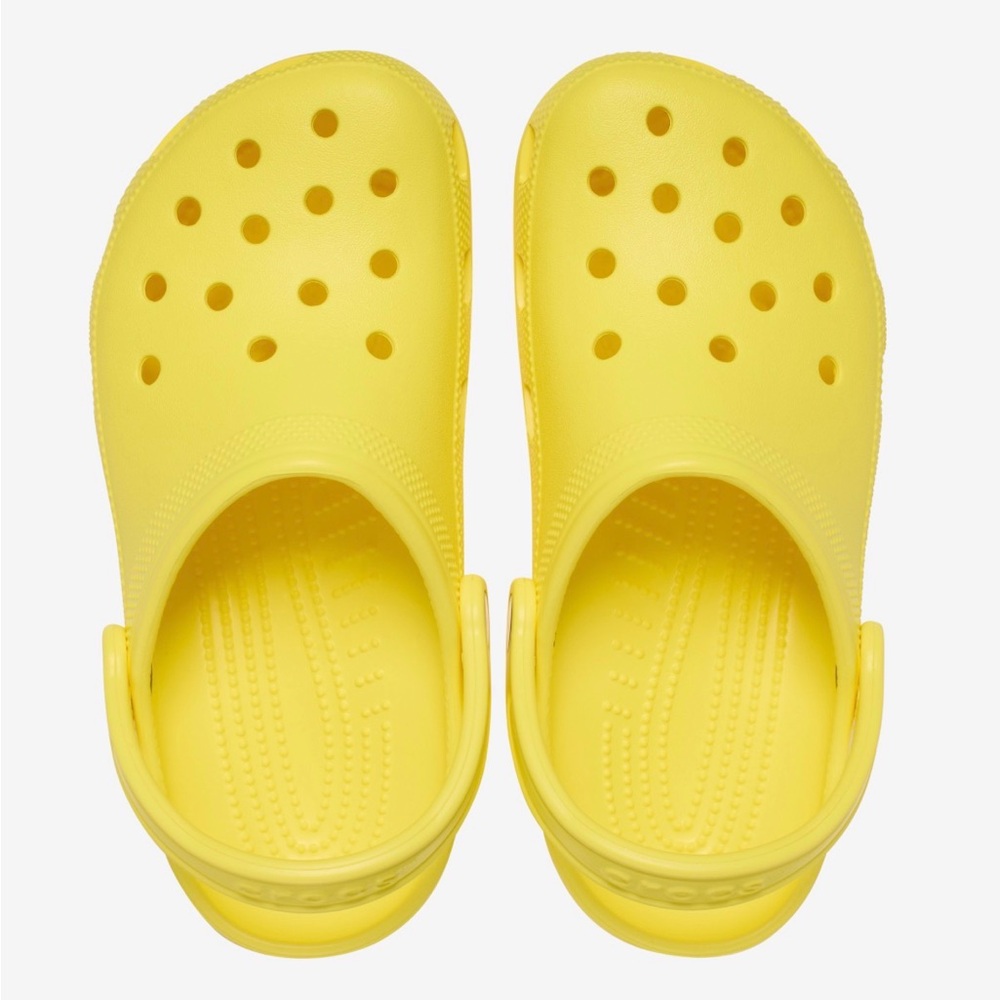 New CROCS Yellow Clogs Kids 6/ Women 8